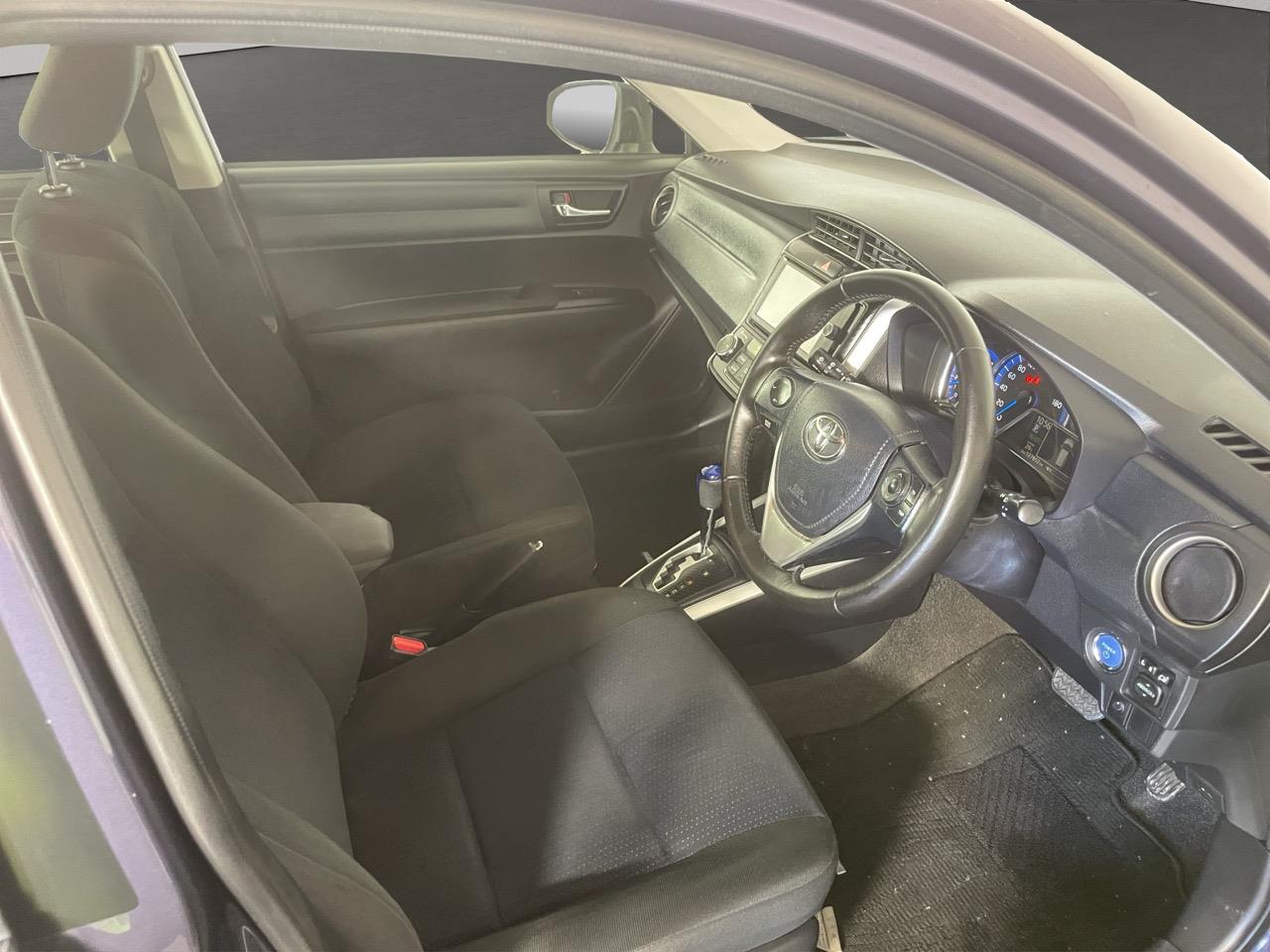 2013 Toyota Corolla Fielder HIBRID Station Wagon REVERSING CAMERA + AUTO LIGHTS + PUSH START