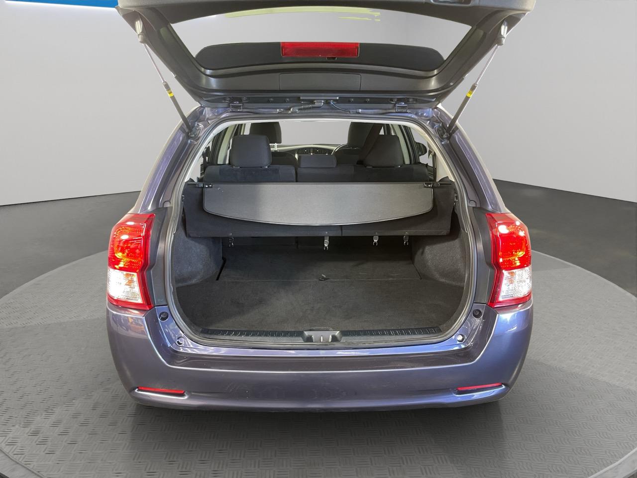 2013 Toyota Corolla Fielder HIBRID Station Wagon REVERSING CAMERA + AUTO LIGHTS + PUSH START