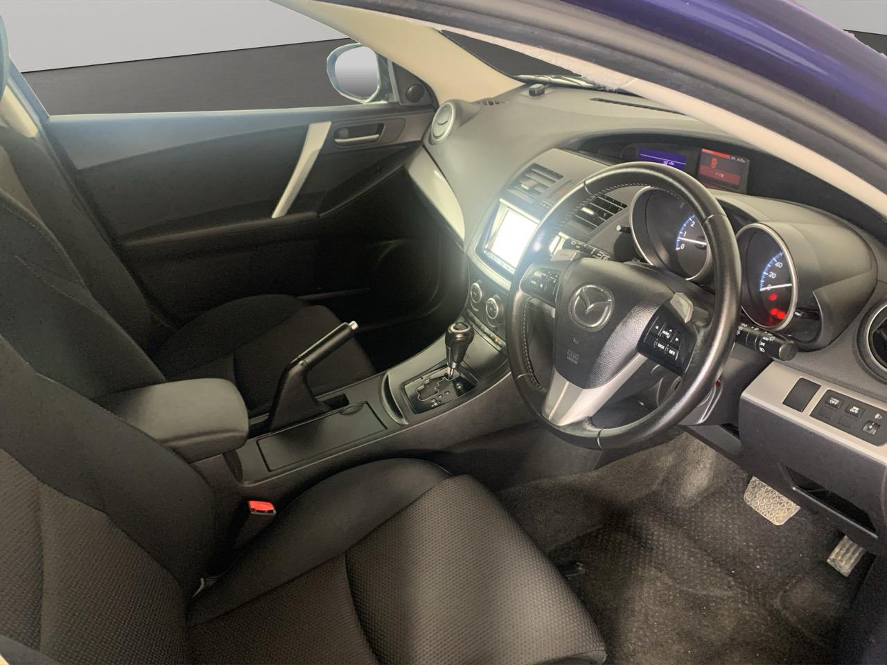 2012 Mazda Axela 3 Sport 2.0S Hatchback PUSH BUTTON START + AUTO LIGHTS + PADDLE SHIFT