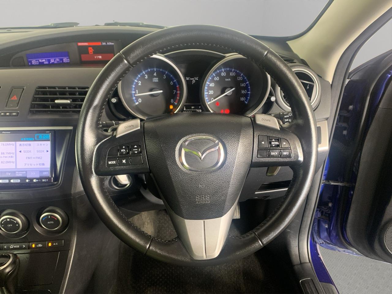 2012 Mazda Axela 3 Sport 2.0S Hatchback PUSH BUTTON START + AUTO LIGHTS + PADDLE SHIFT