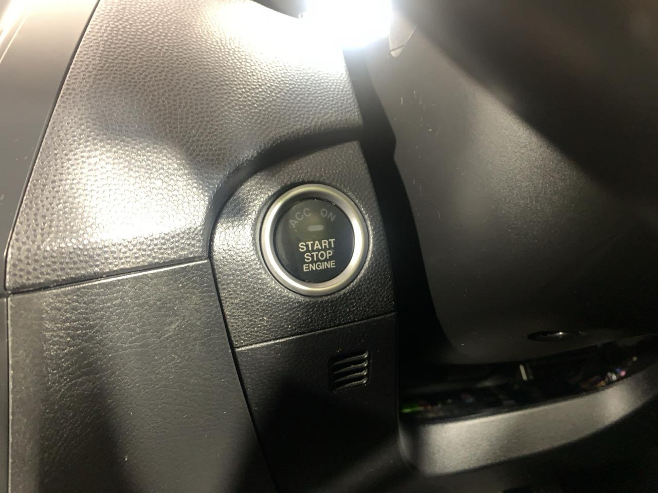 2012 Mazda Axela 3 Sport 2.0S Hatchback PUSH BUTTON START + AUTO LIGHTS + PADDLE SHIFT