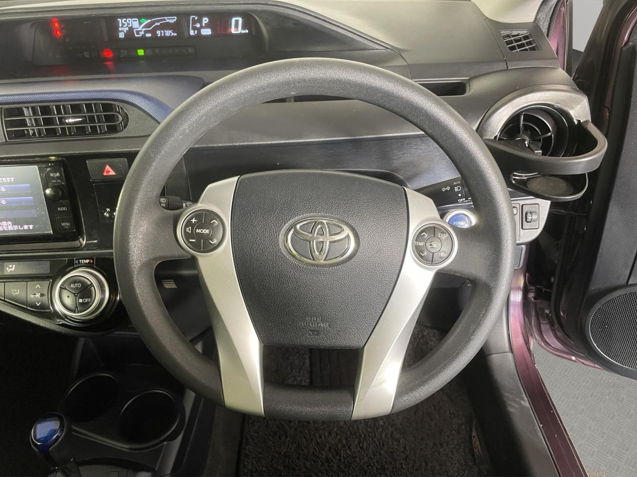 2015 Toyota Aqua Facelift Model S Hatchback REVERSING CAMERA + AUTO LIGHTS + PUSH BUTTON START