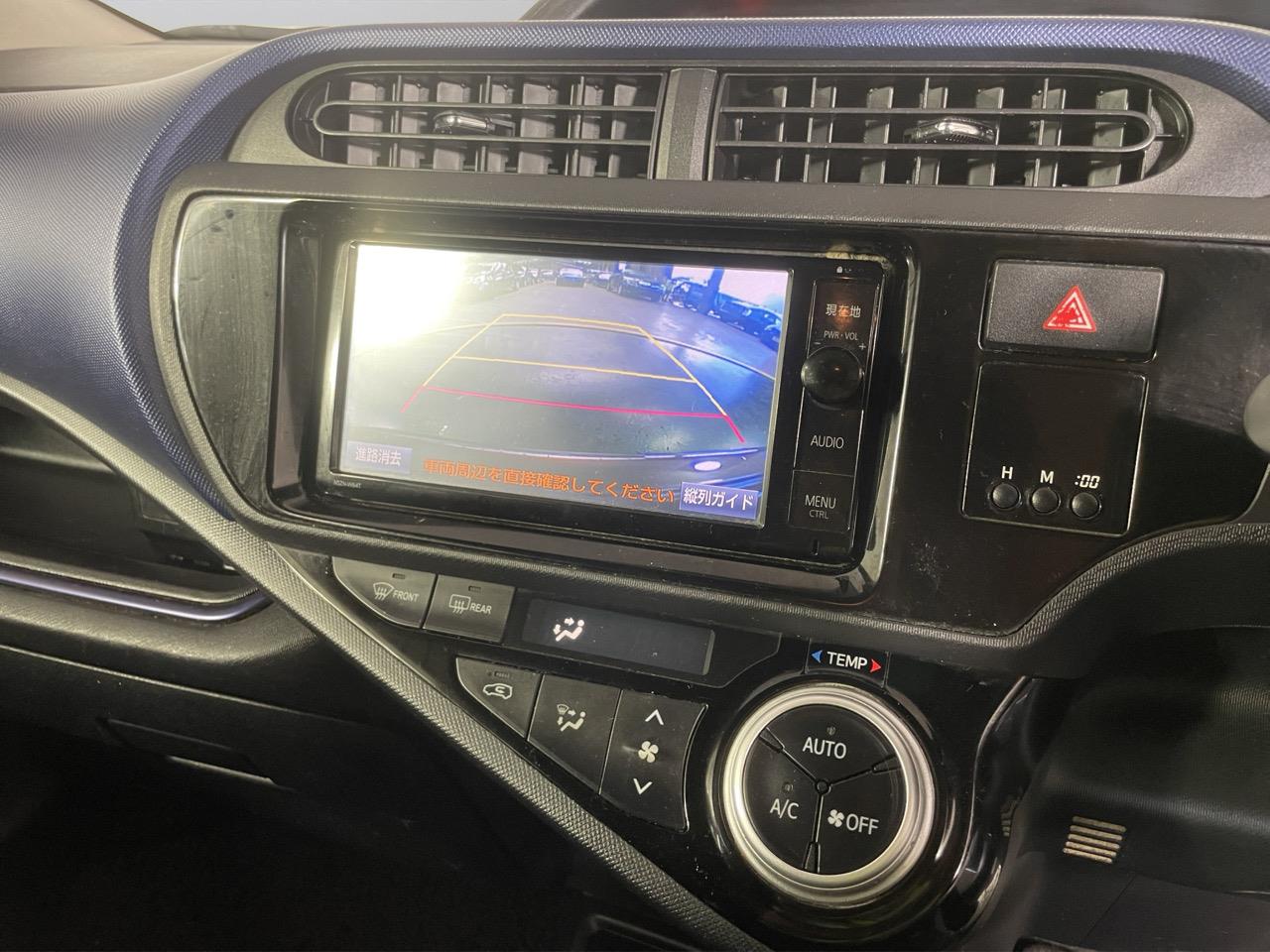 2015 Toyota Aqua Facelift Model S Hatchback REVERSING CAMERA + AUTO LIGHTS + PUSH BUTTON START