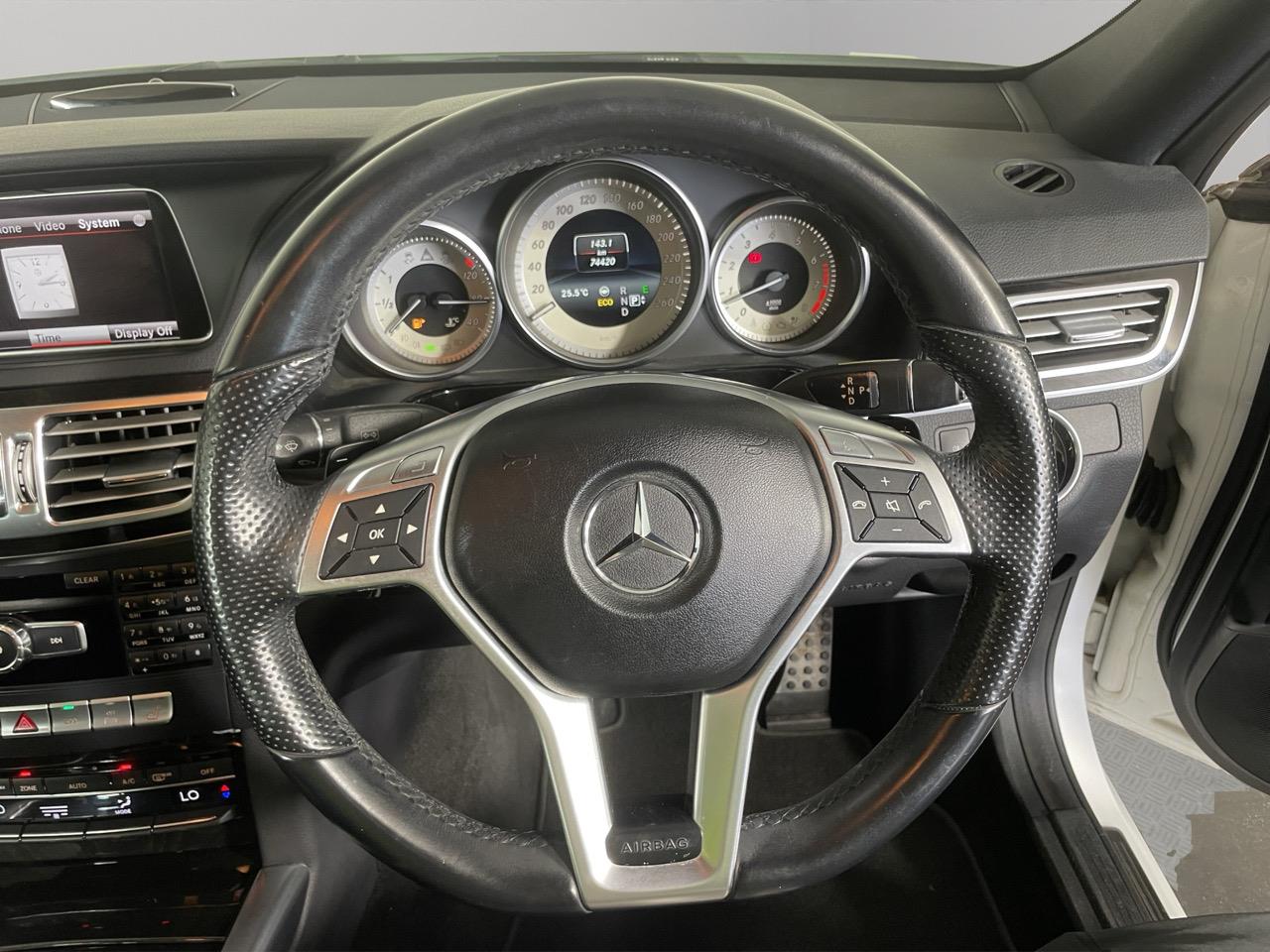 2013 Mercedes-Benz E 250 Avantgarde Line Sedan CRUISE CONTROL + HEATED SEATS + PARKING SENSORS