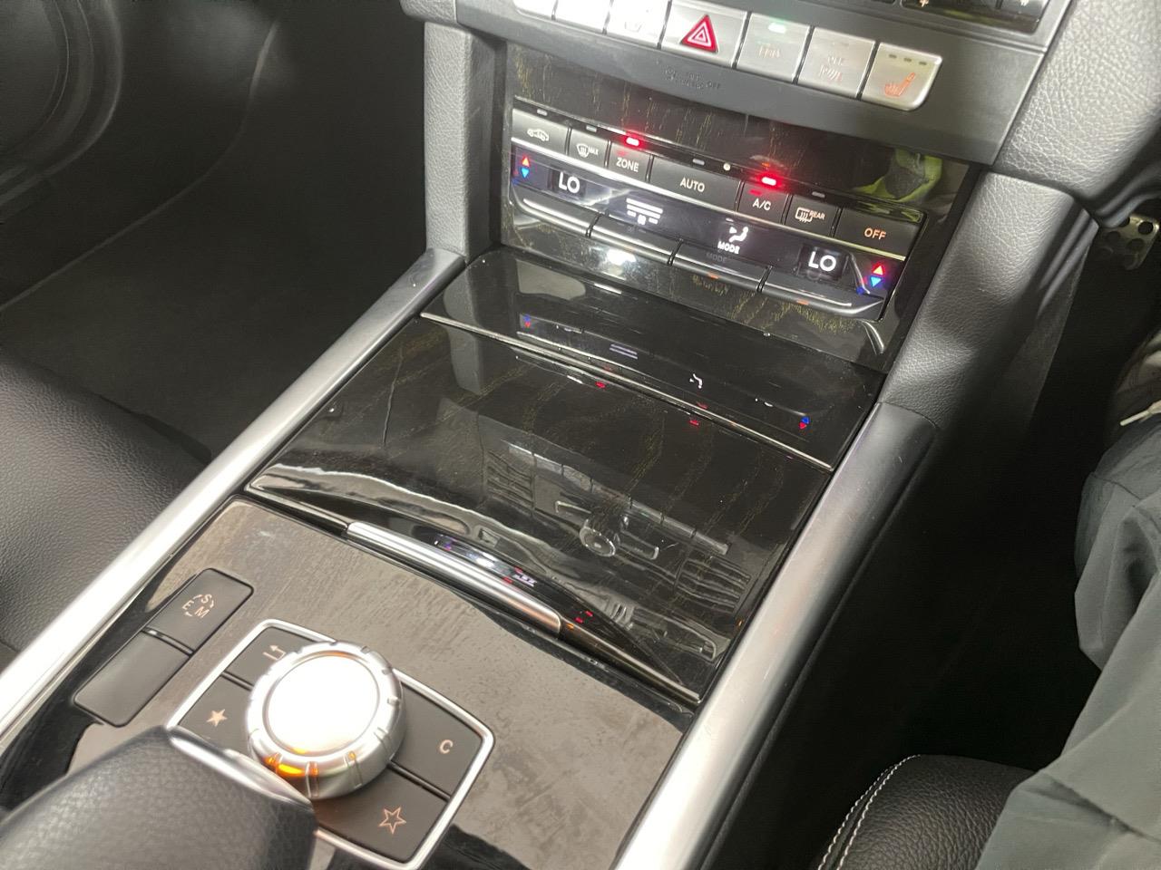 2013 Mercedes-Benz E 250 Avantgarde Line Sedan CRUISE CONTROL + HEATED SEATS + PARKING SENSORS