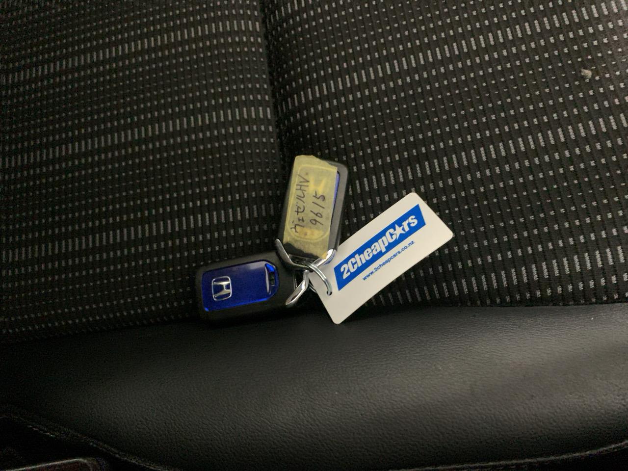 2014 Honda Vezel HYBRD Z RV/SUV CRUISE CONTROL + HEATED SEATS + AUTO LIGHTS