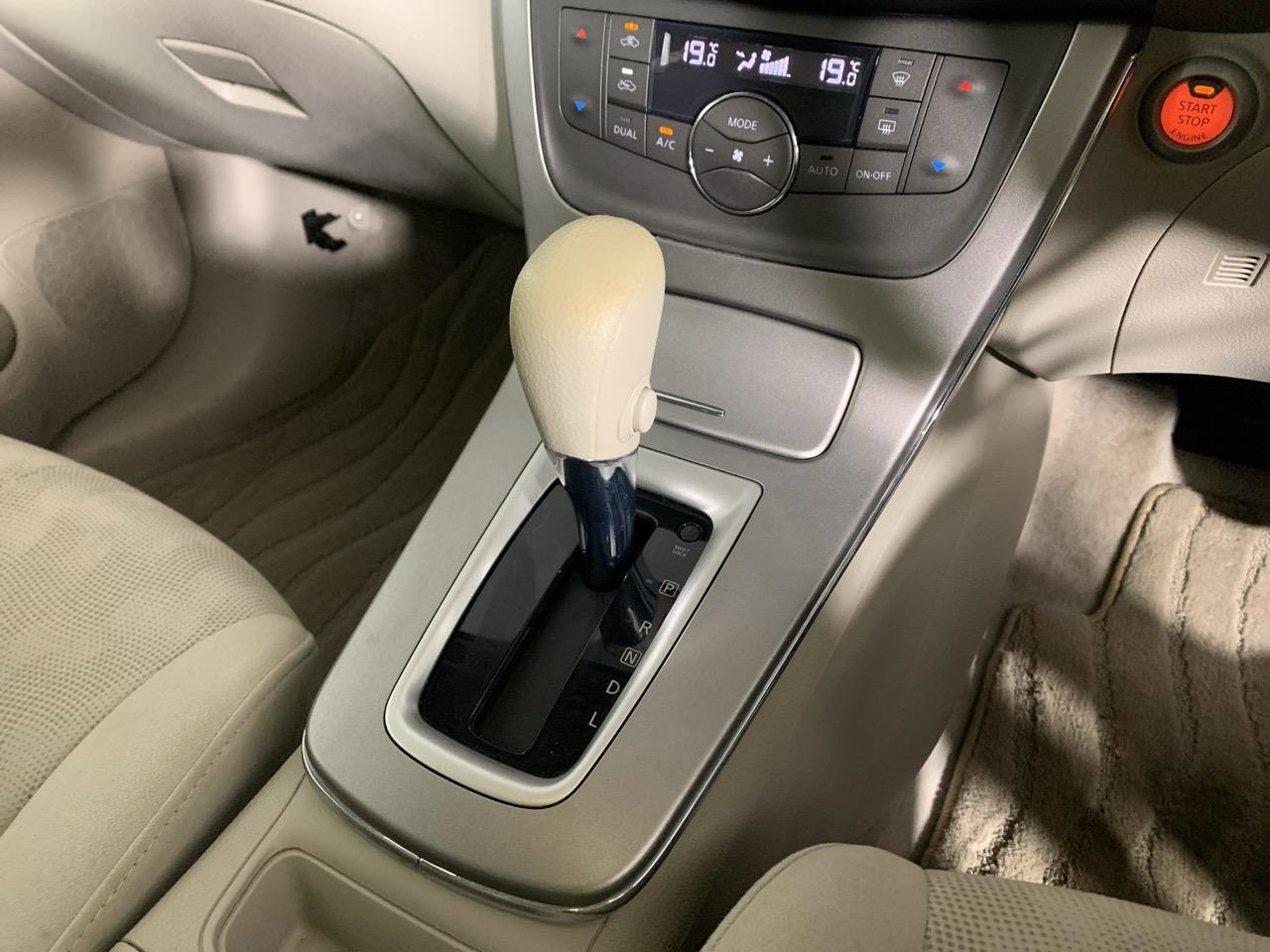 2013 Nissan Sylphy G Sedan PUSH START + AUTO LIGHTS + GREAT SPACE