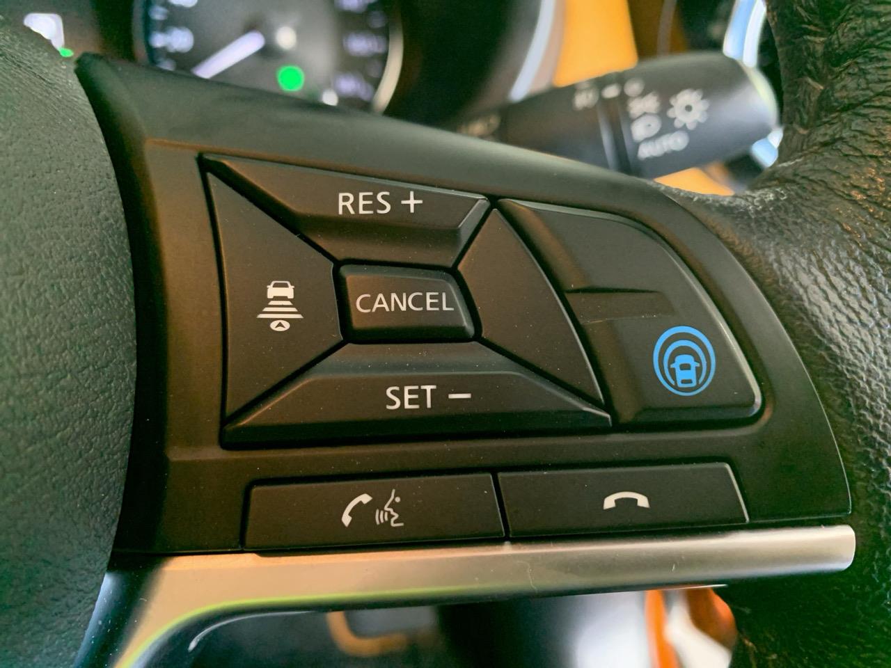 2020 Nissan Kicks E-Power Hatchback LOW KMS + CRUISE CONTROL + REVERSING CAMERA