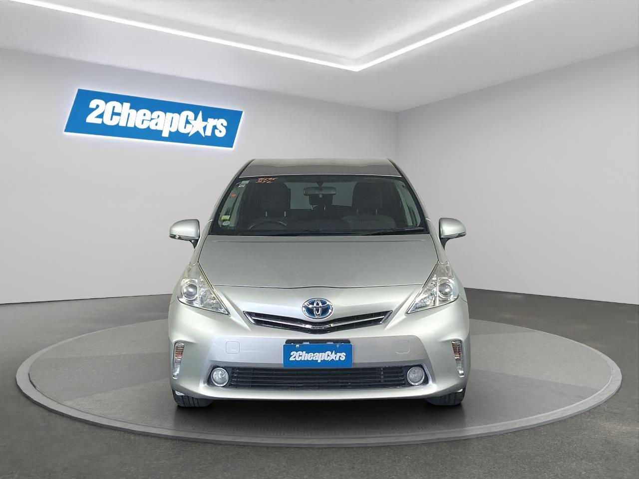 2012 Toyota Prius Alpha S Station Wagon SMART KEY + REVERSING CAMERA + AUTO LIGHTS