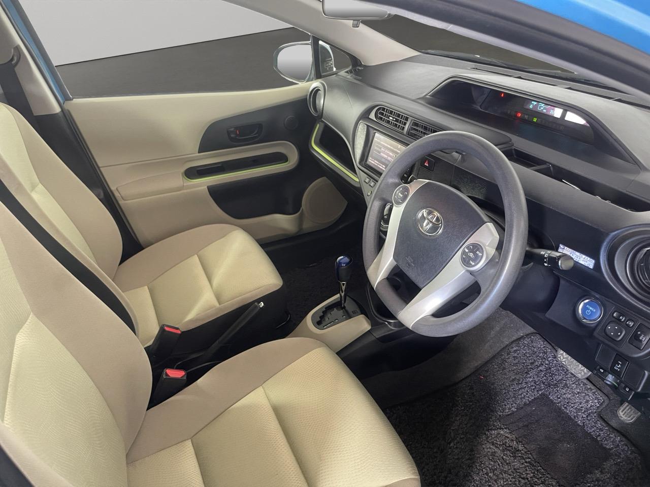 2014 Toyota Aqua S Hatchback REVERSING CAMERA + AUTO LIGHTS + PUSH START