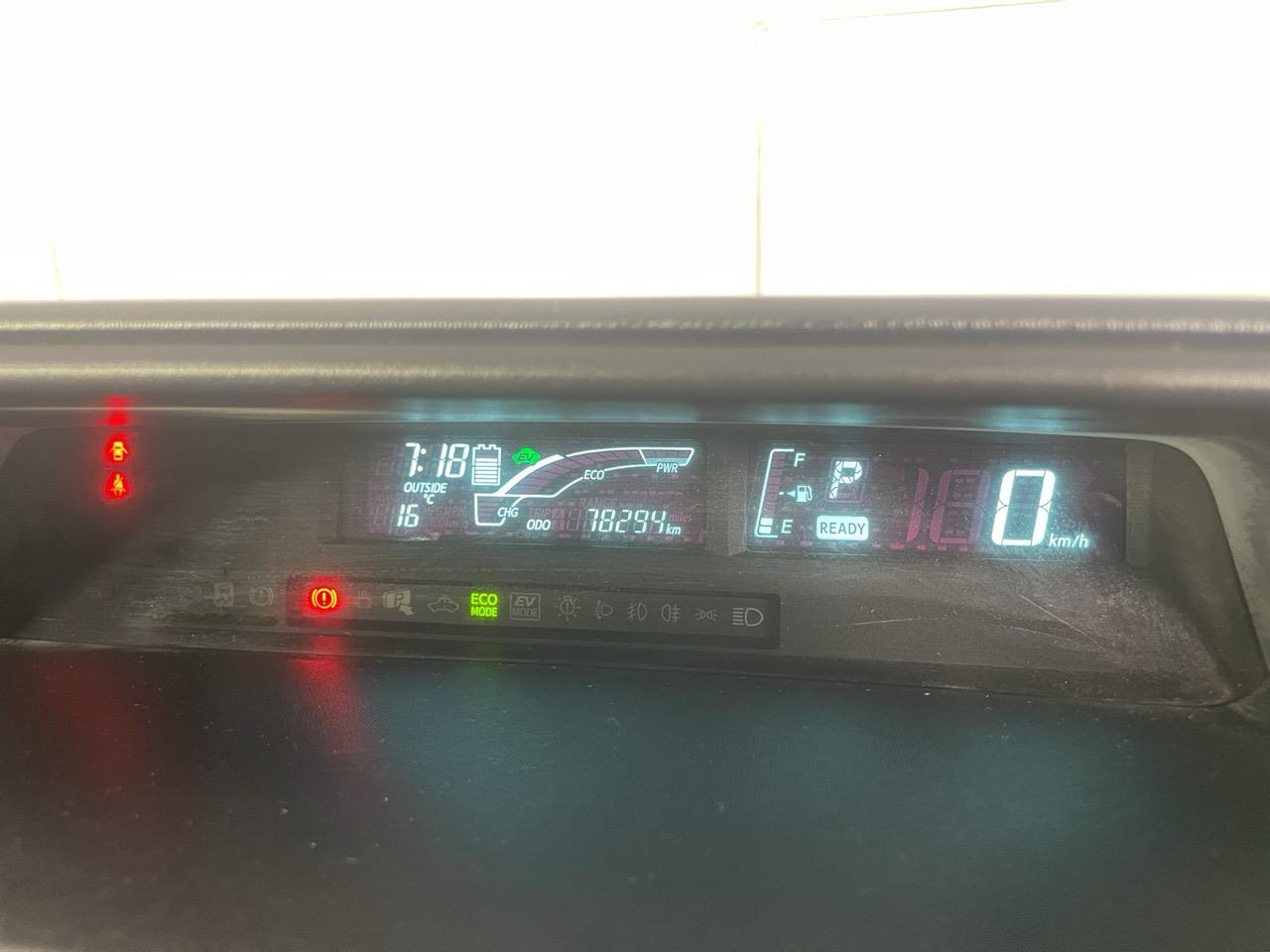 2014 Toyota Aqua S Hatchback REVERSING CAMERA + AUTO LIGHTS + PUSH START