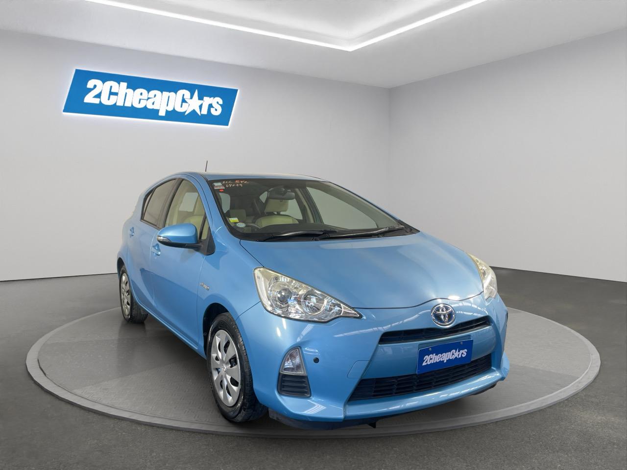 2014 Toyota Aqua S Hatchback REVERSING CAMERA + AUTO LIGHTS + PUSH START