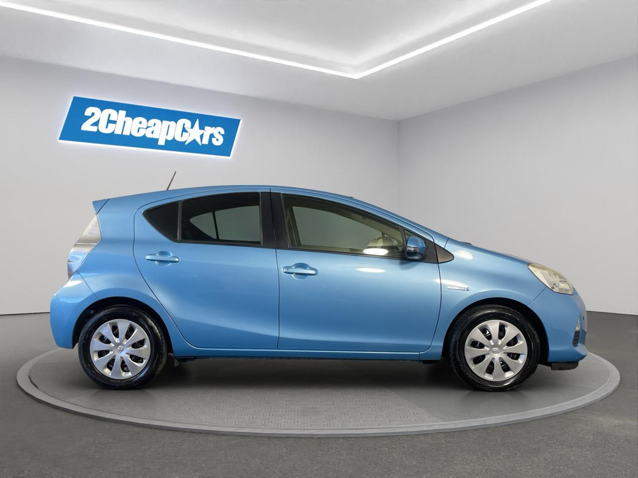 2014 Toyota Aqua S Hatchback REVERSING CAMERA + AUTO LIGHTS + PUSH START
