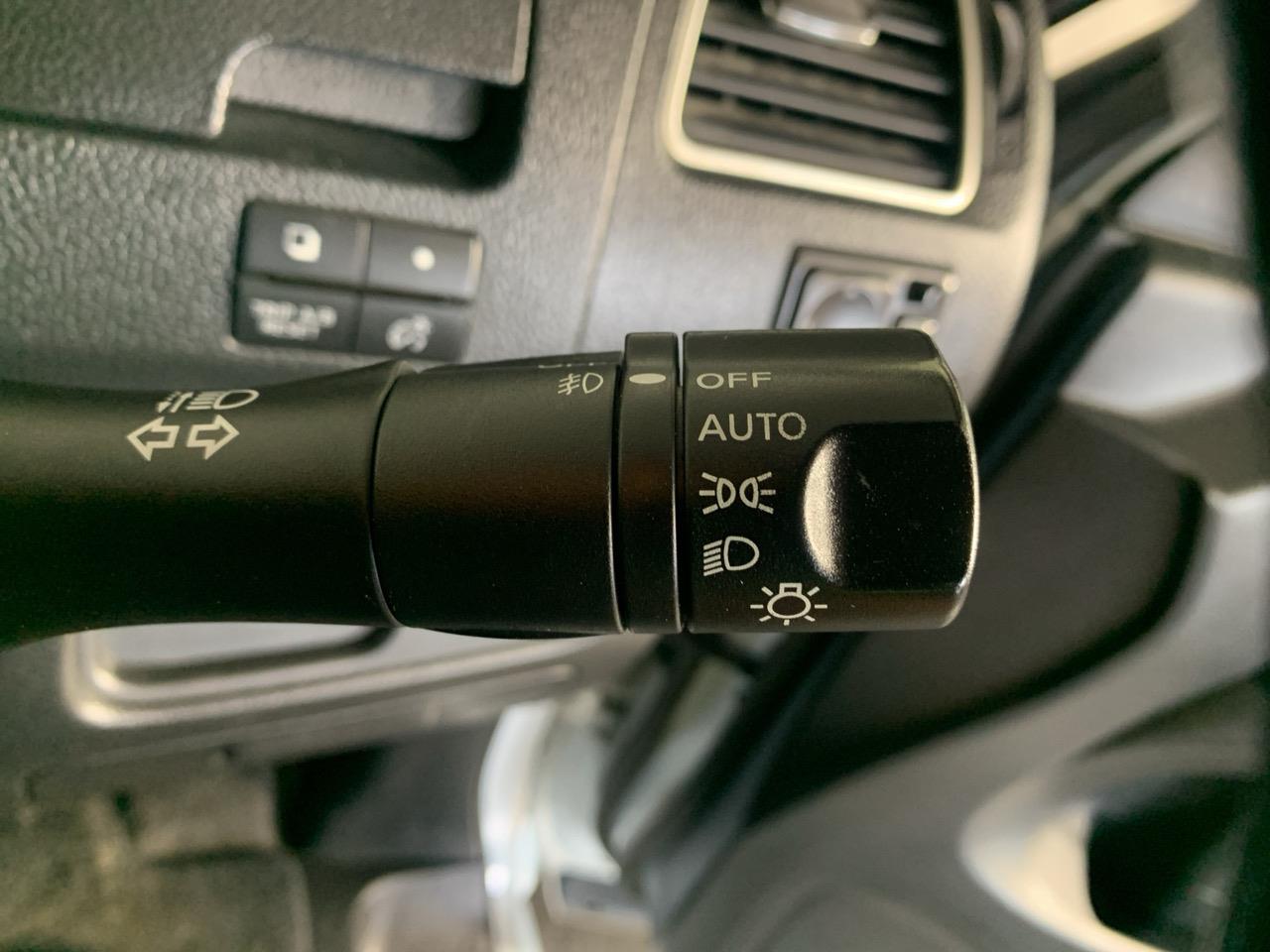 2015 Nissan Serena Hybrid Highway Star People Mover 360 DEGREE CAMERA + POWER SLIDING DOOR + SMART KEY