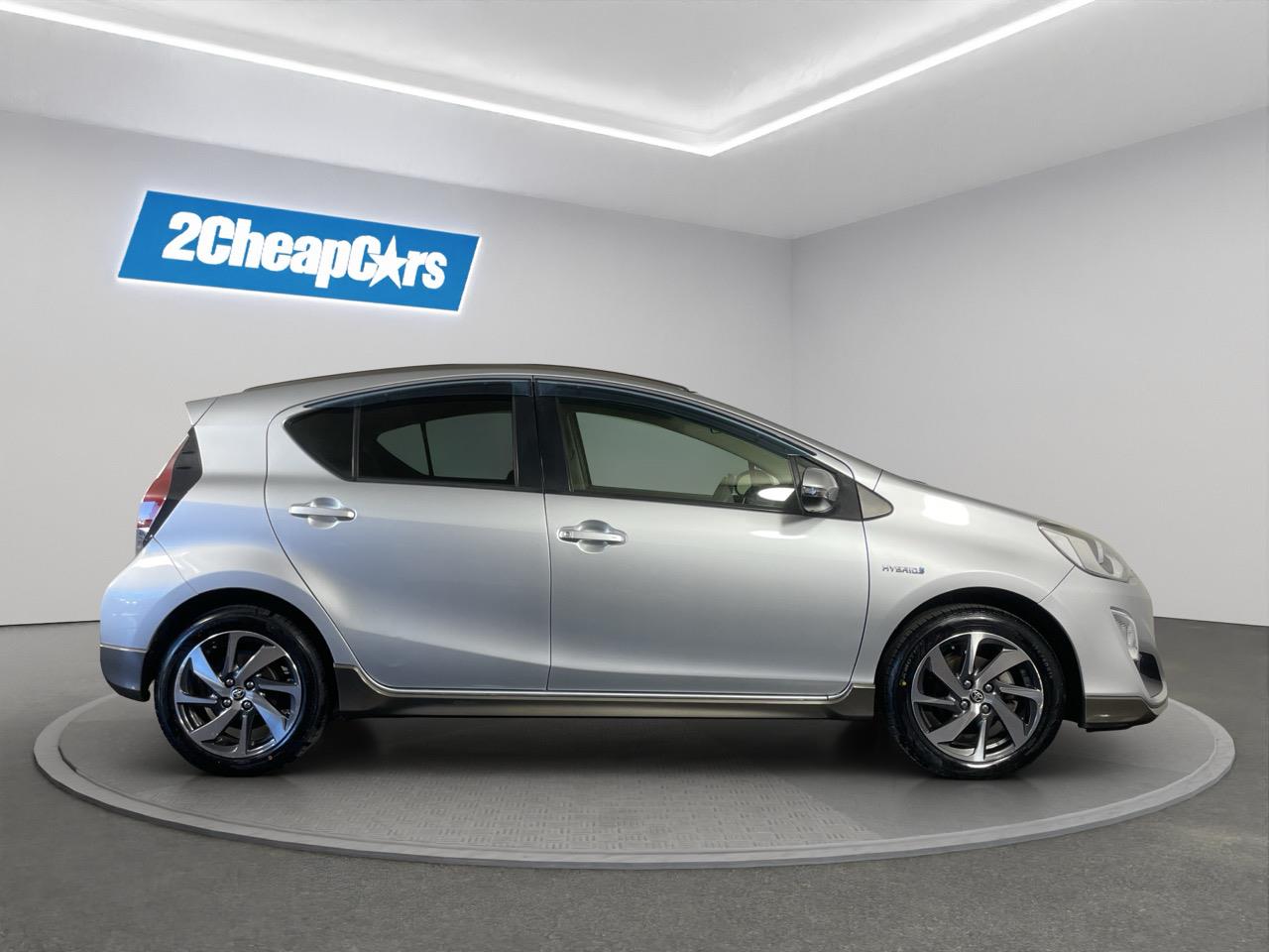 2015 Toyota Aqua X-URBAN Hatchback REVERSING CAMERA + AUTO LIGHTS + PUSH START