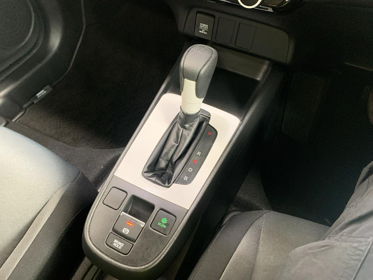 2020 Honda Fit e: HEV Hatchback CRUISE CONTROL + PARKING SENSOR + REVERSING CAMERA