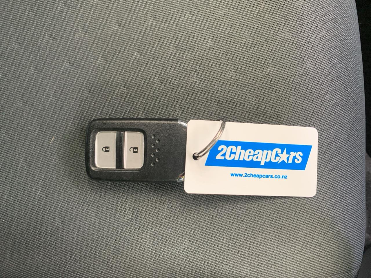 2020 Honda Fit e: HEV Hatchback CRUISE CONTROL + PARKING SENSOR + REVERSING CAMERA