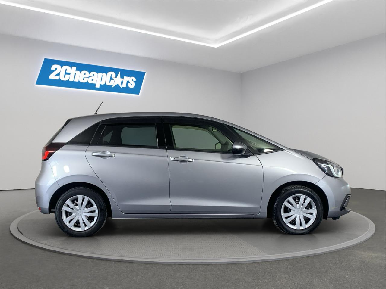 2020 Honda Fit e: HEV Hatchback CRUISE CONTROL + PARKING SENSOR + REVERSING CAMERA