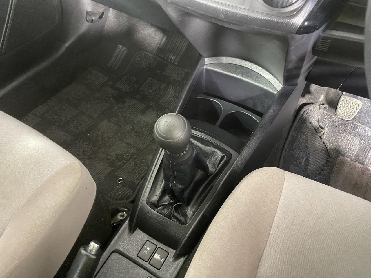 2016 Toyota Corolla AXIO Sedan GREAT SPACE + GREAT FUEL EFFICIENCY