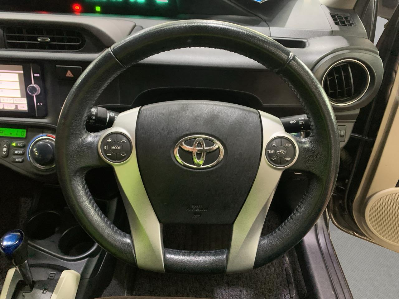 2012 Toyota Aqua G Hatchback PUSH BUTTON START + AUTO LIGHTS + REVERSING CAMERA