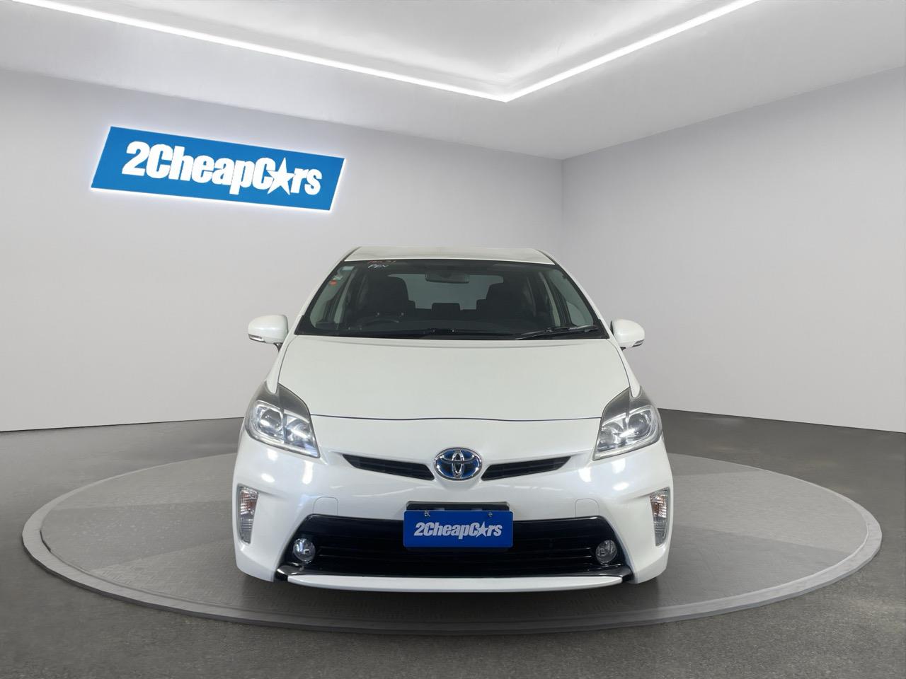 2012 Toyota Prius S Hatchback REVERSING CAMERA + AUTO LIGHTS + PUSH START