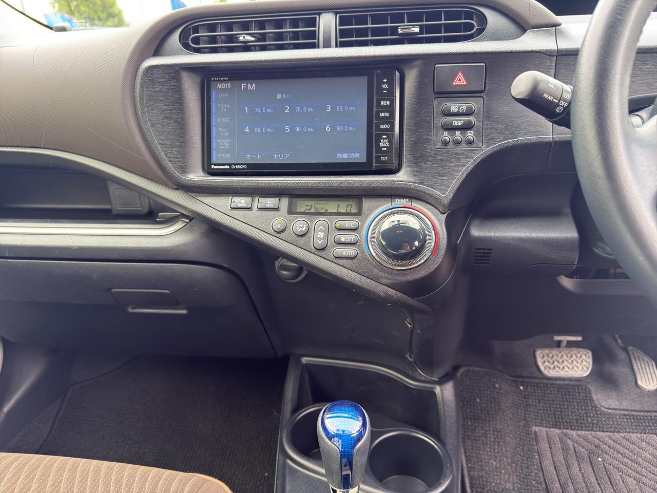 2014 Toyota Aqua G Hatchback SMART KEY + GREAT FUEL EFFICIENCY