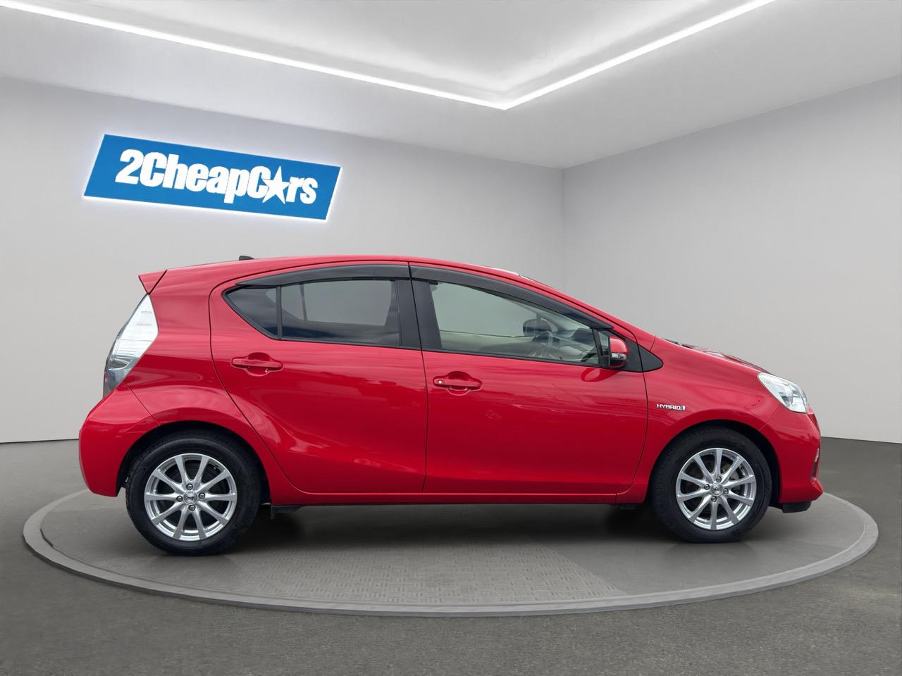 2014 Toyota Aqua G Hatchback SMART KEY + GREAT FUEL EFFICIENCY
