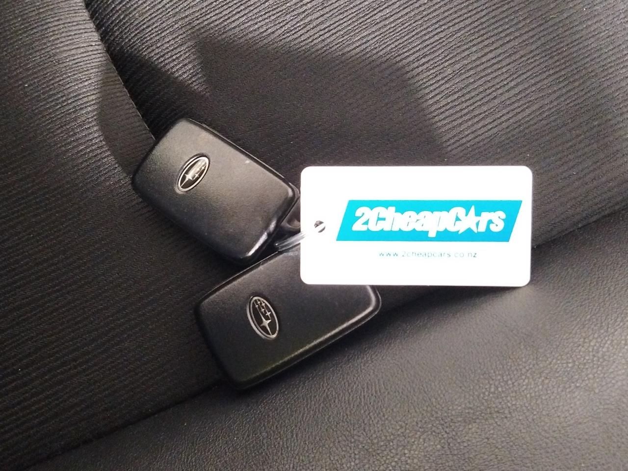 2012 Subaru Impreza SPORT 2.0 Hatchback AUTO LIGHTTS + PADDLE SHIFT + PUSH START 