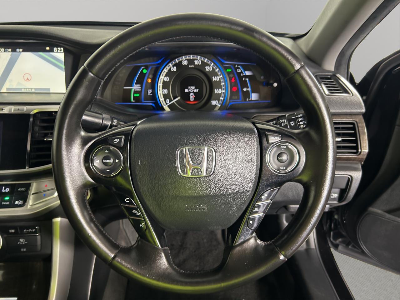 2014 Honda Accord HYBRID LX Sedan CRUISE CONTROL + AUTO LIGHTS + HYBRID EFFICIENCY