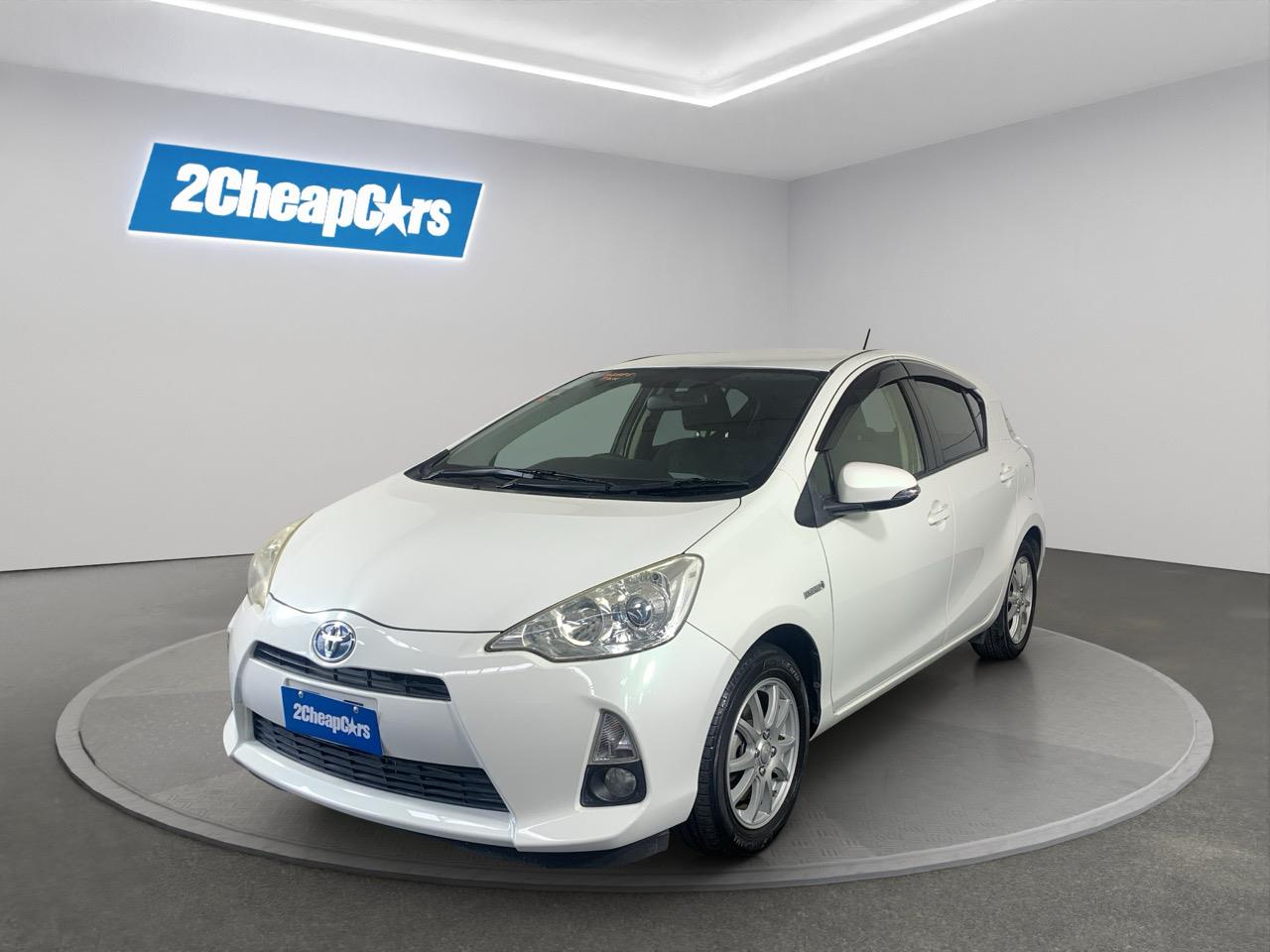 2014 Toyota Aqua G Hatchback
