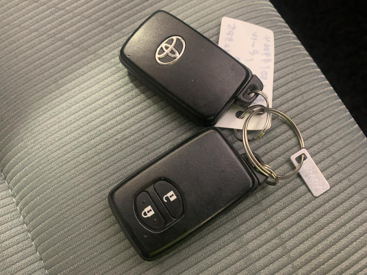 2014 Toyota Aqua G Hatchback GREAT FUEL EFFICIENCY + REVESING CAMERA