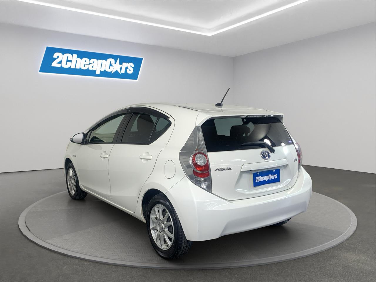 2014 Toyota Aqua G Hatchback GREAT FUEL EFFICIENCY + REVESING CAMERA