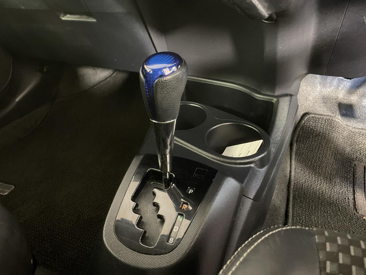 2015 Toyota Aqua X-URBAN Hatchback REVERSING CAMERA + AUTO LIGHTS + PUSH START