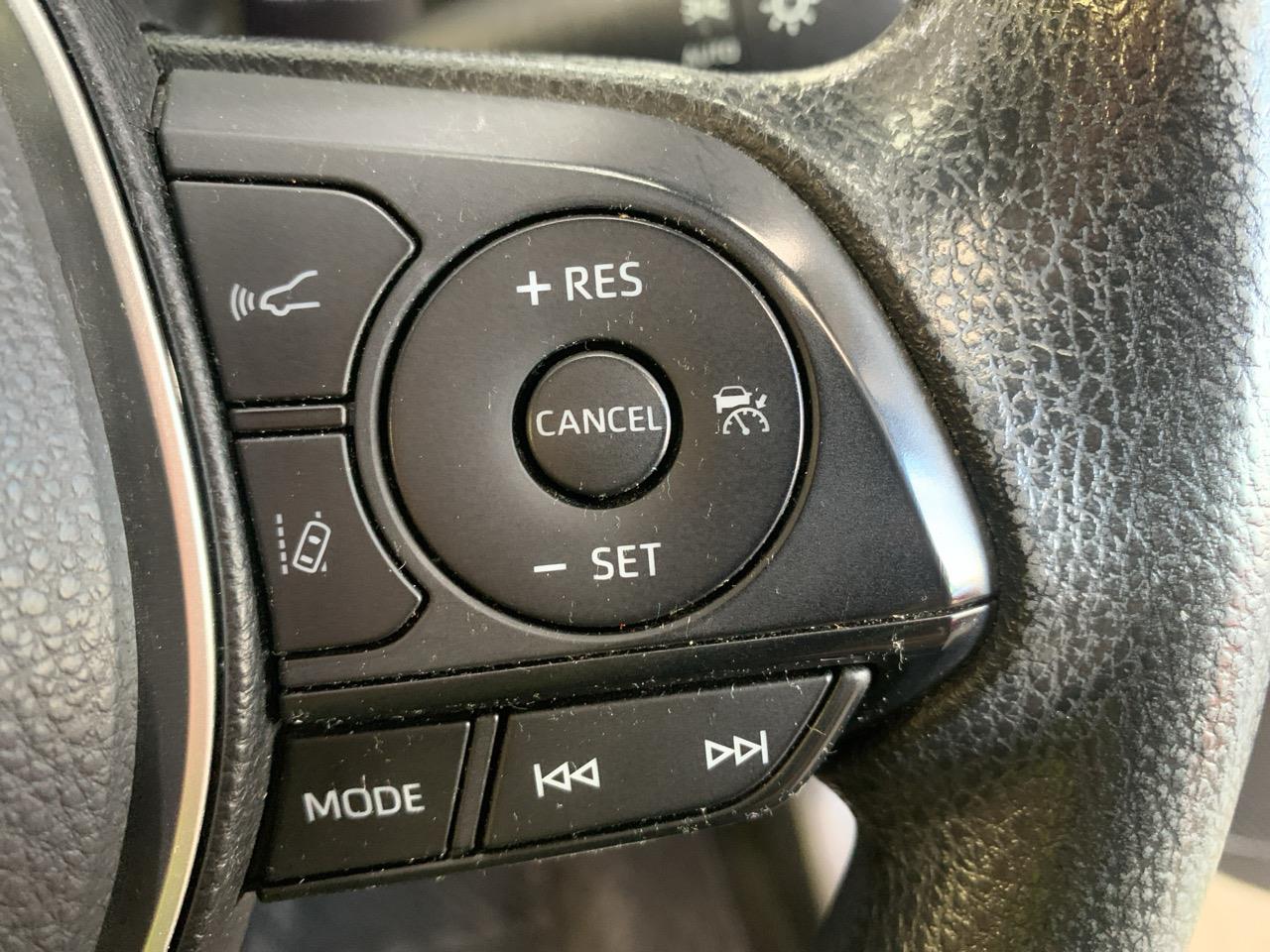 2018 Toyota Corolla Sport Hybrid G Hatchback LOW KMS + REVERSING CAMERA + PUSH BUTTON START