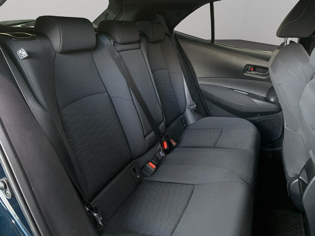 2018 Toyota Corolla Sport Hybrid G Hatchback LOW KMS + REVERSING CAMERA + PUSH BUTTON START