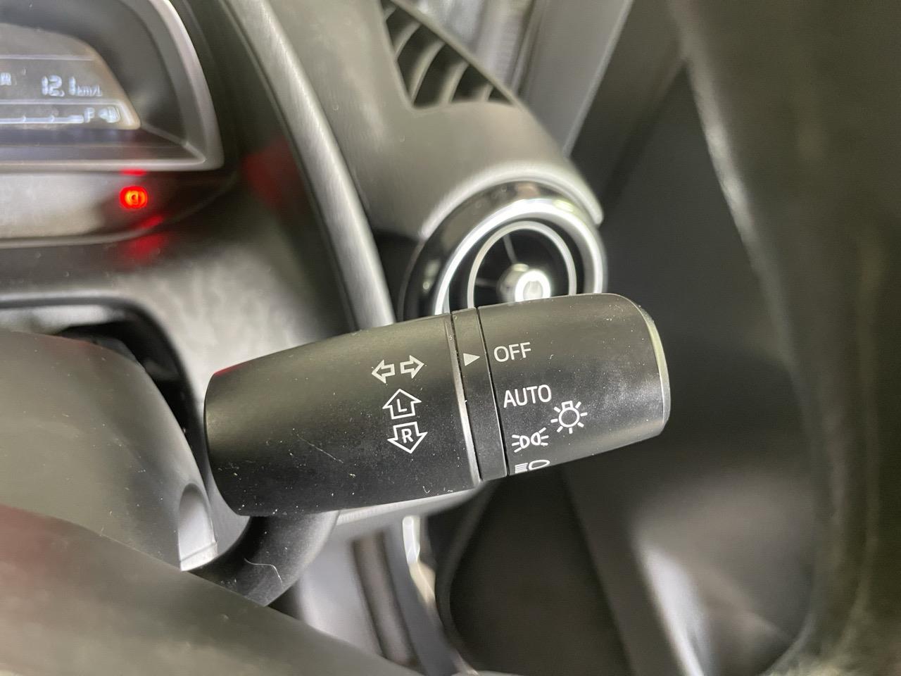 2015 Mazda Demio 2 New Shape Skyactive Hatchback LOW KMS + AUTO LIGHTS + PUSH BUTTON START