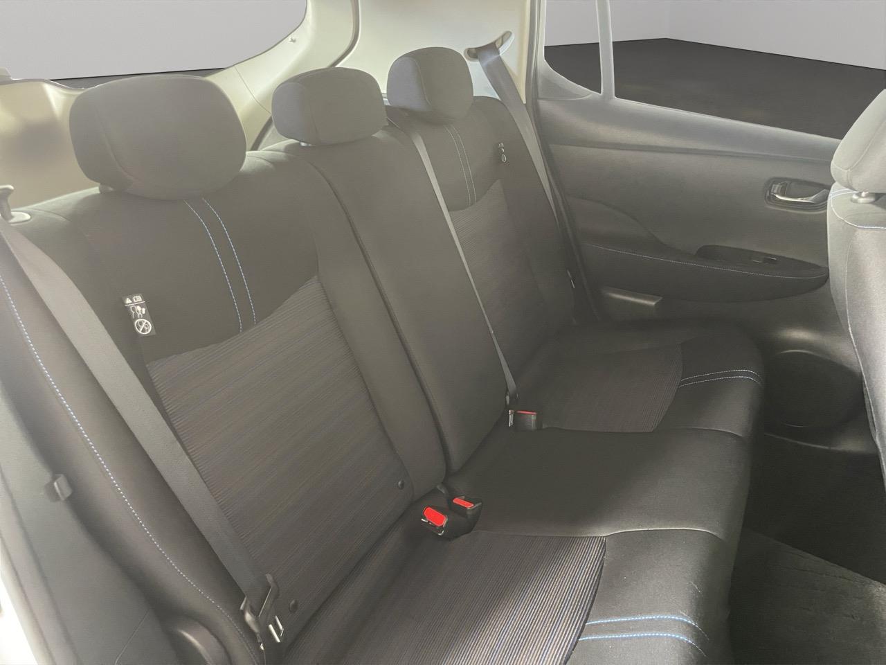 2020 Nissan Leaf 40S Late Model Hatchback 360 DEGREE CAMERA + PARKING SENSORS