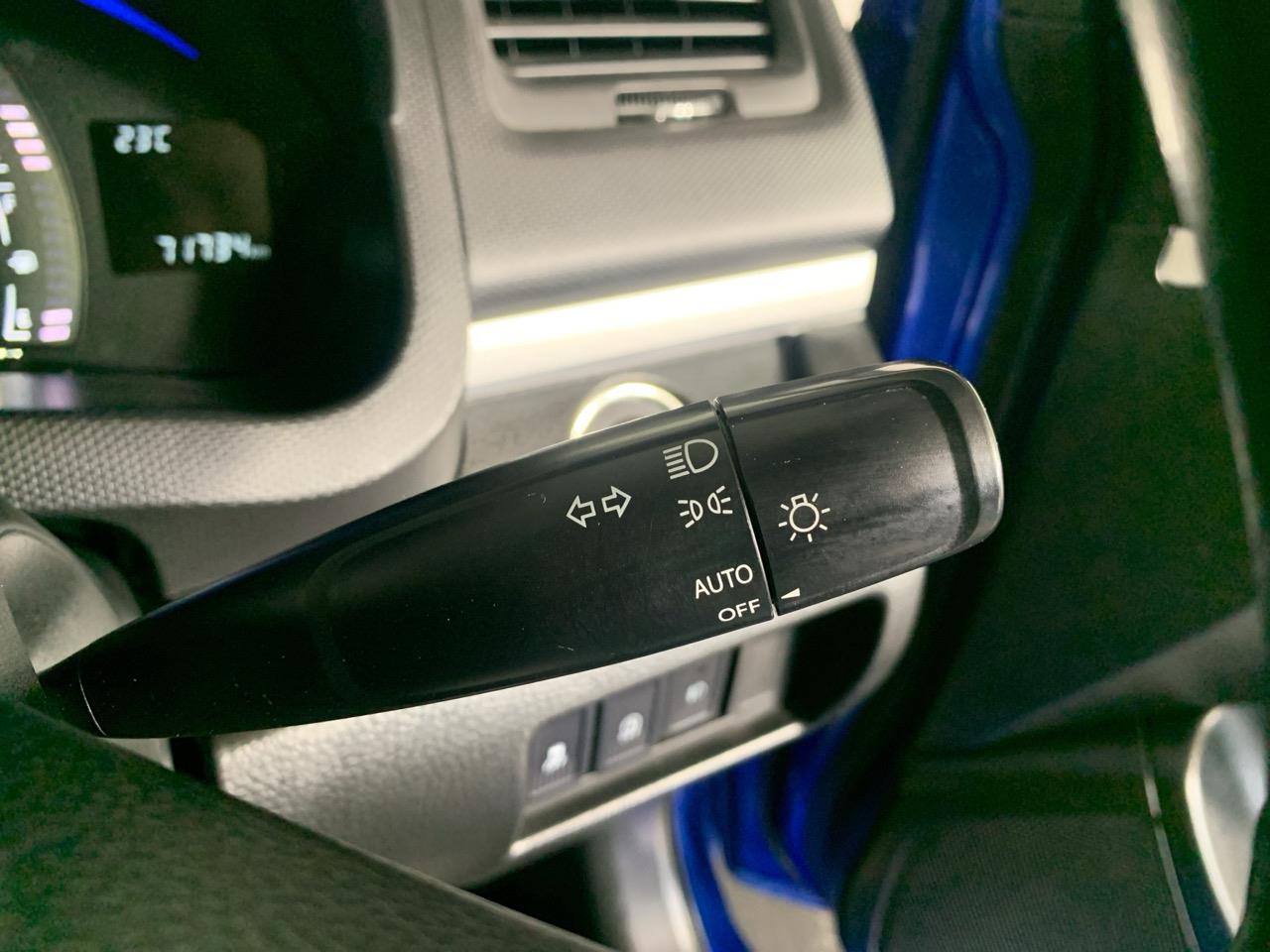 2014 Suzuki Swift 1.2 XG Hatchback PUSH BUTTON START + AUTO LIGHTS