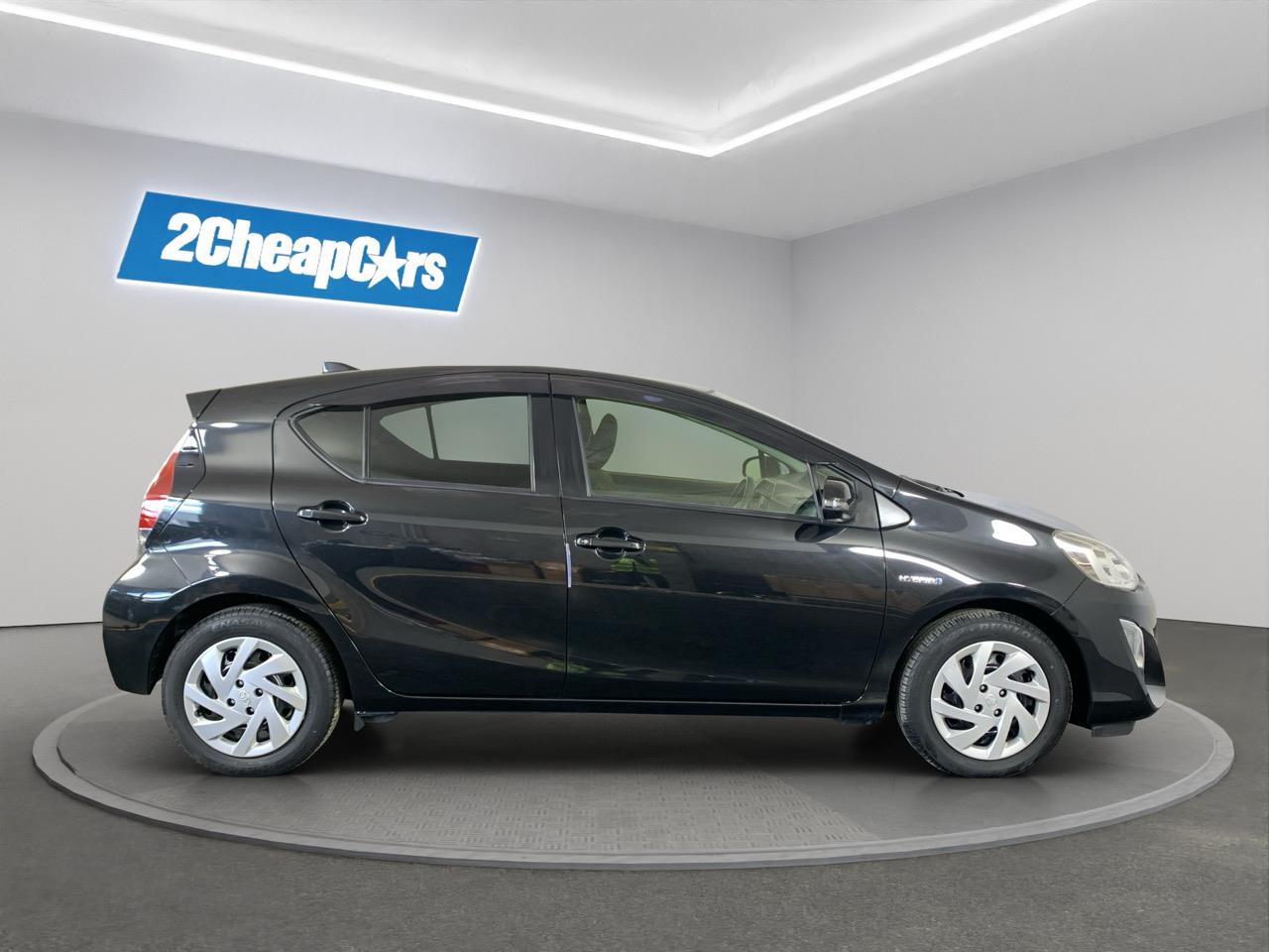 2015 Toyota Aqua Facelift Model G Hatchback CRUISE CONTROL + REVERSING CAMERA + HEATED SEATS
