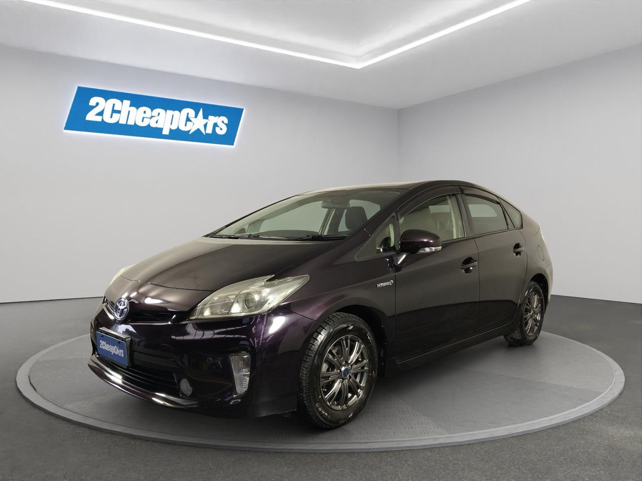 2013 Toyota Prius HYBRID Hatchback