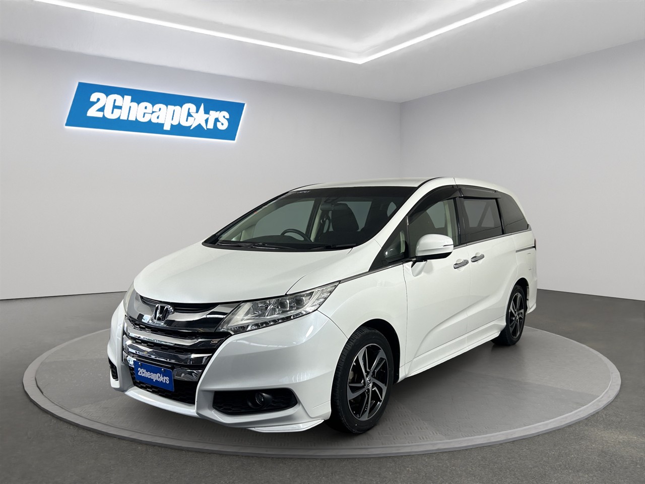 2014 Honda Odyssey Abusolute People Mover