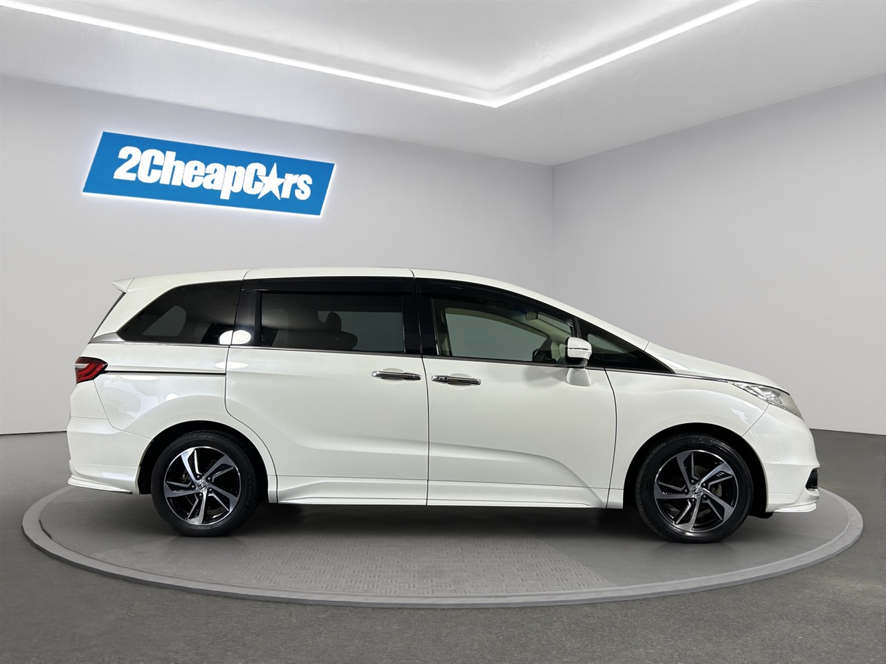 2014 Honda Odyssey Abusolute People Mover POWER SLIDING DOOR + PUSH START + REVERSING CAMERA