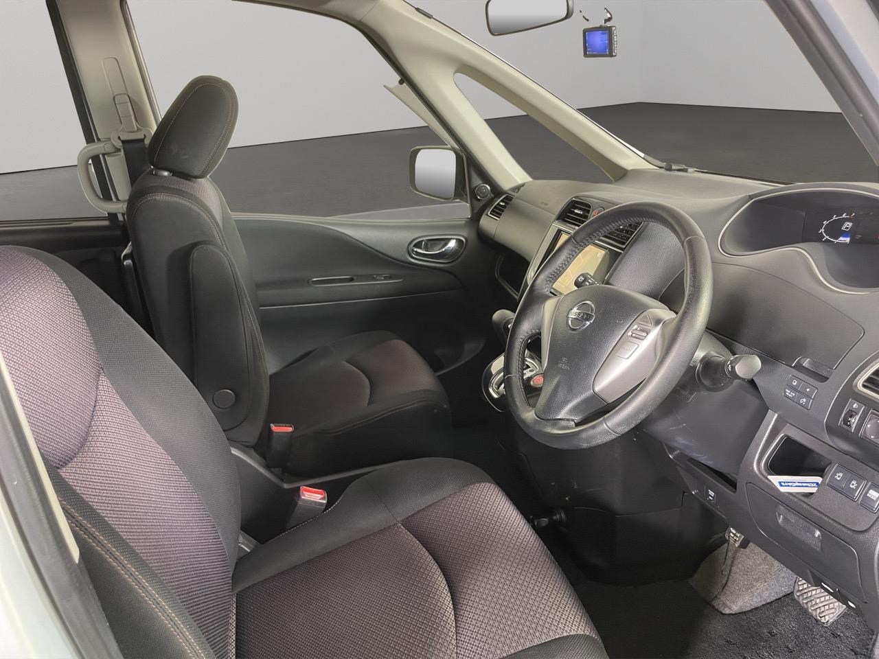 2012 Nissan Serena Hybrid Highway Star People Mover REVESING CAMERA + PUSH SRART + AUTO LIGHTS