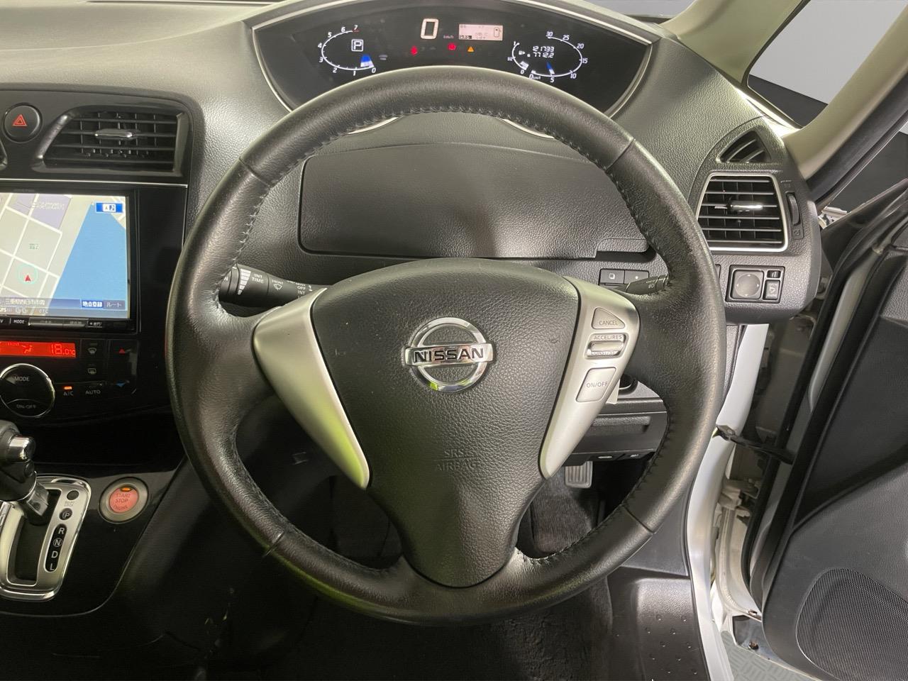 2012 Nissan Serena Hybrid Highway Star People Mover REVESING CAMERA + PUSH SRART + AUTO LIGHTS