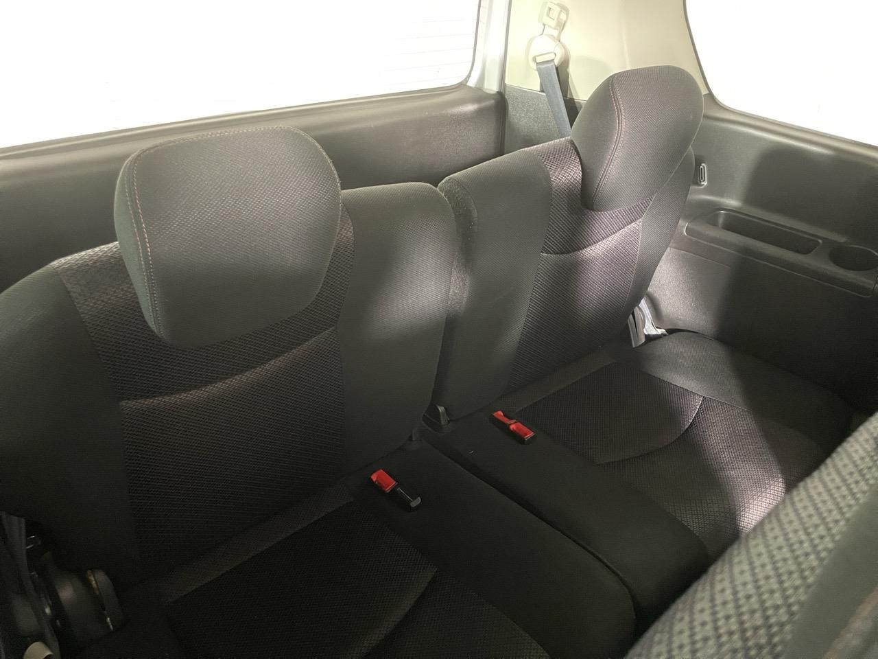 2012 Nissan Serena Hybrid Highway Star People Mover REVESING CAMERA + PUSH SRART + AUTO LIGHTS