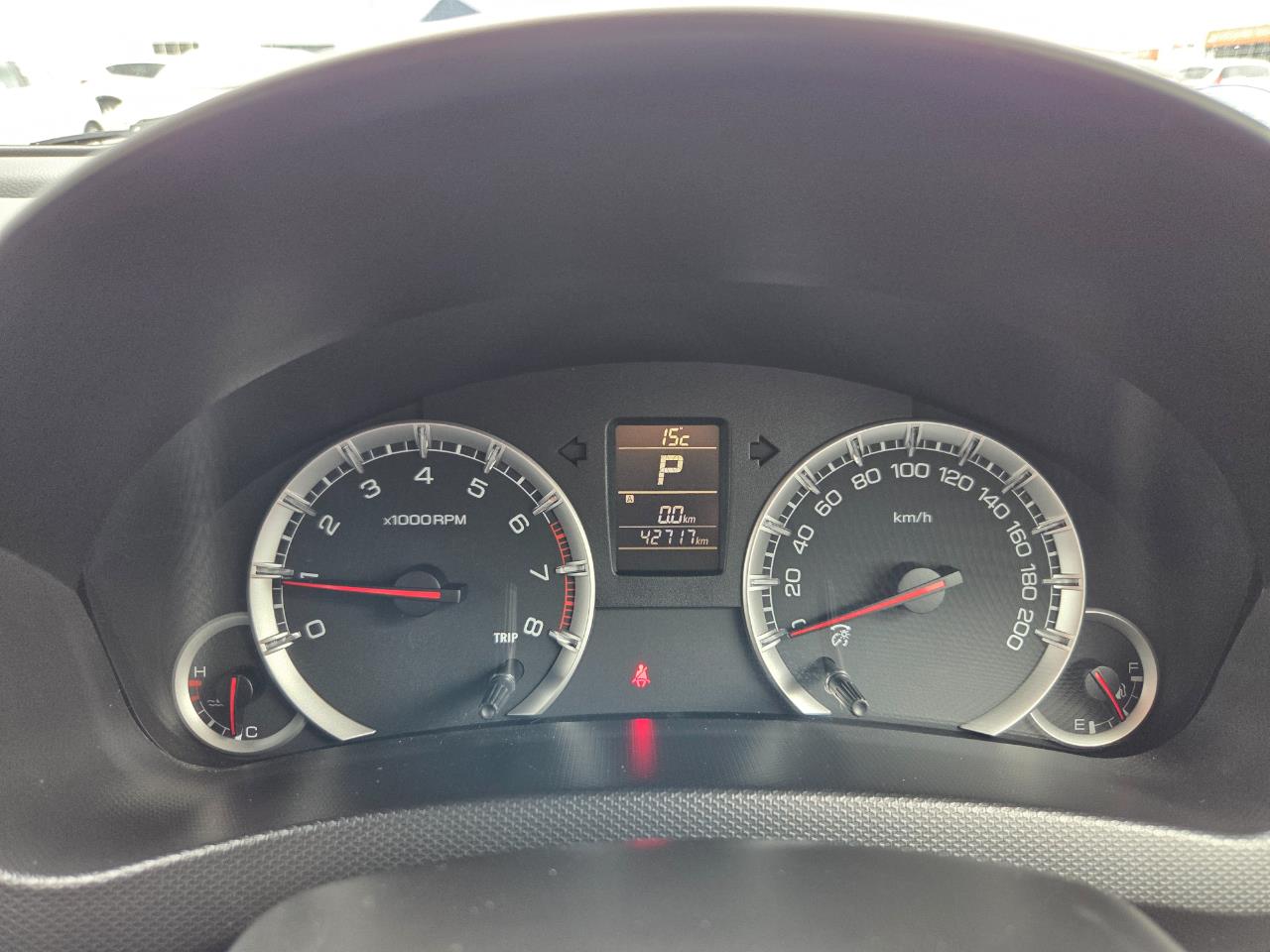 2015 Suzuki Swift XG Hatchback PUSH START