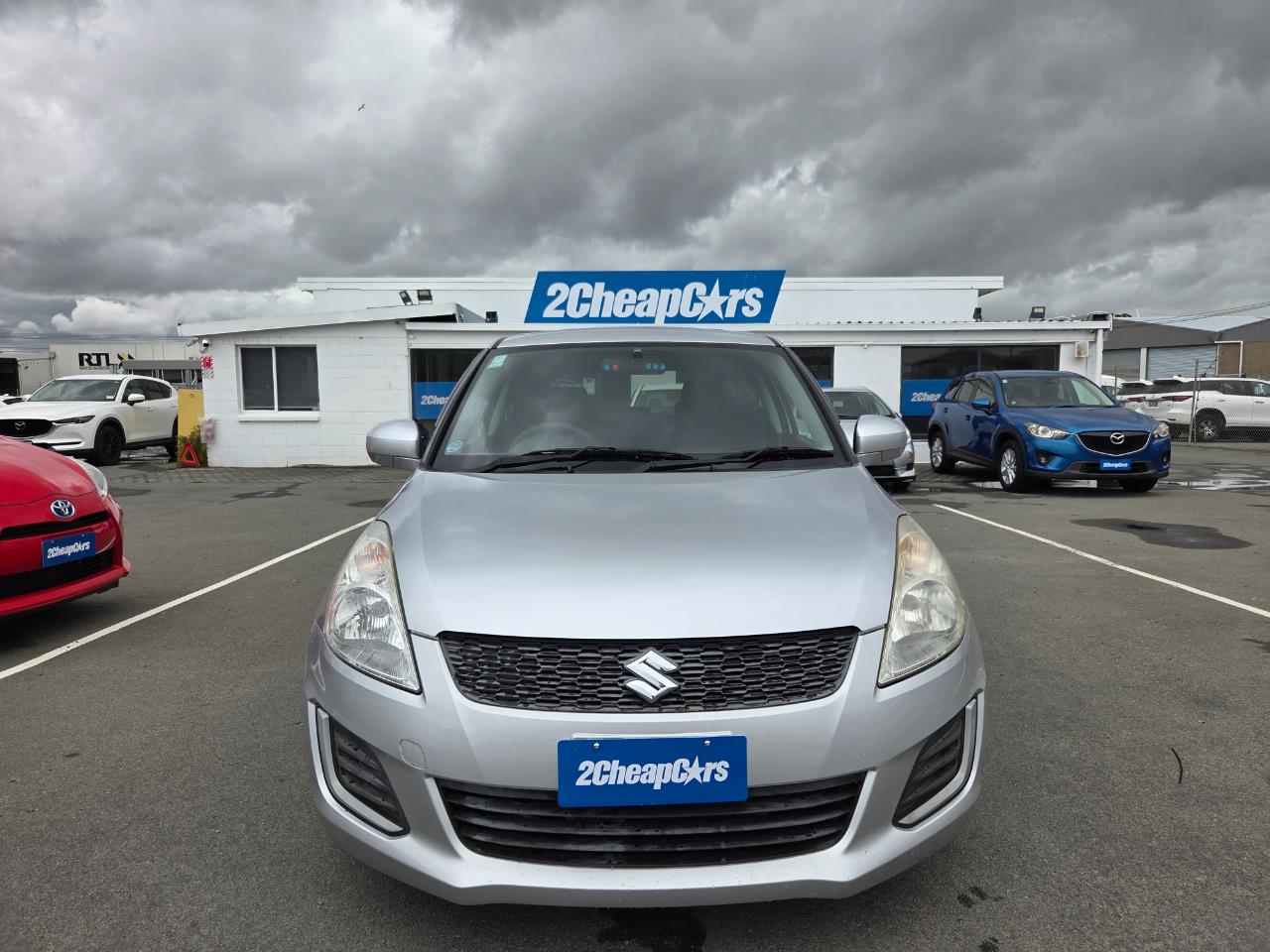 2015 Suzuki Swift XG Hatchback PUSH START