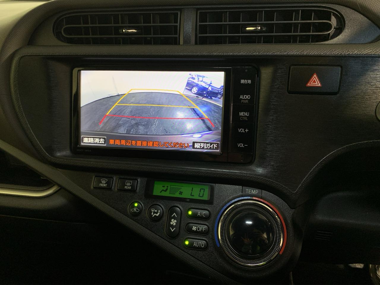 2014 Toyota Aqua G Hatchback REVERSING CAMERA + PUSH BUTTON START + AUTO LIGHTS