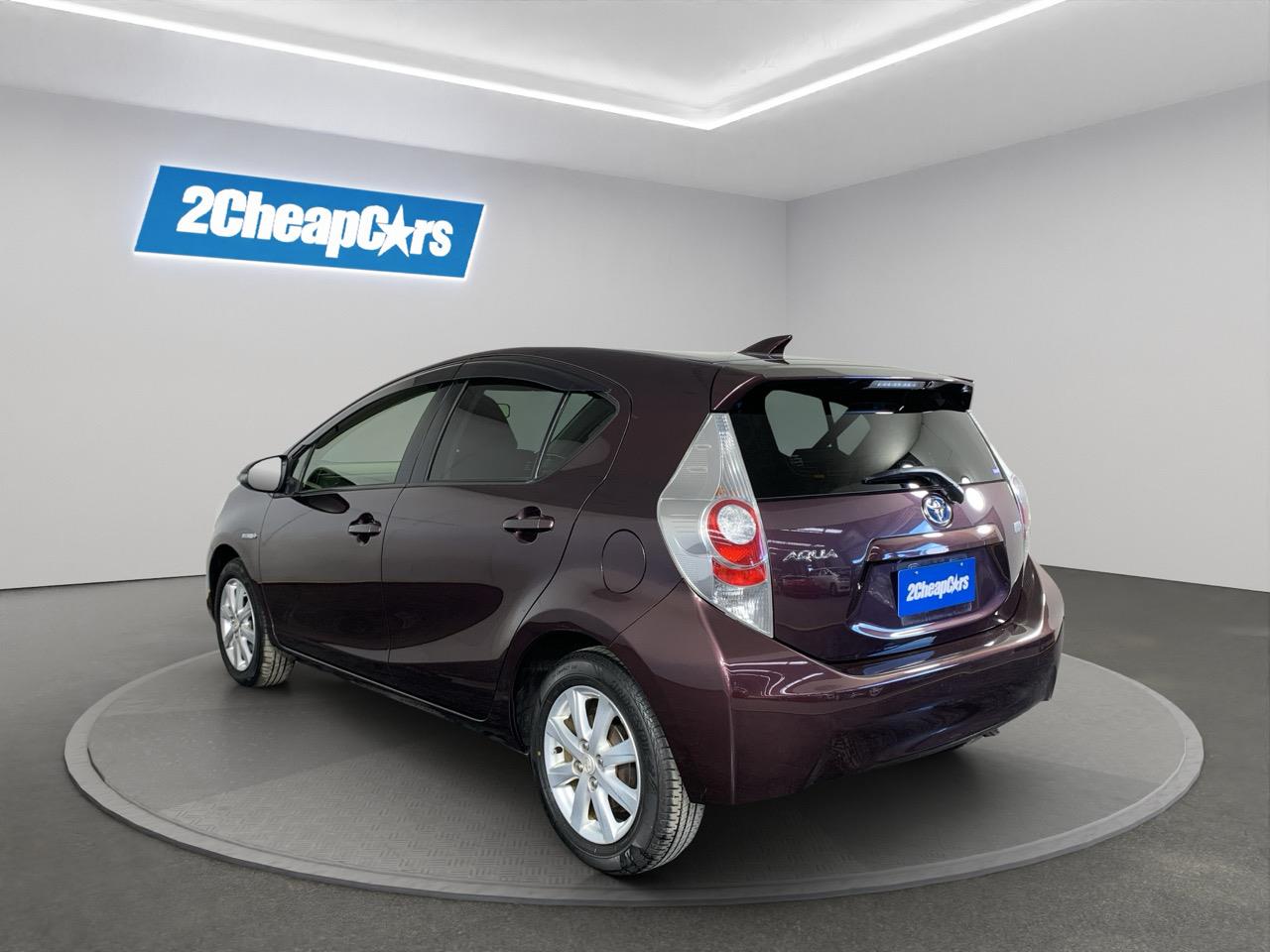 2014 Toyota Aqua G Hatchback REVERSING CAMERA + PUSH BUTTON START + AUTO LIGHTS