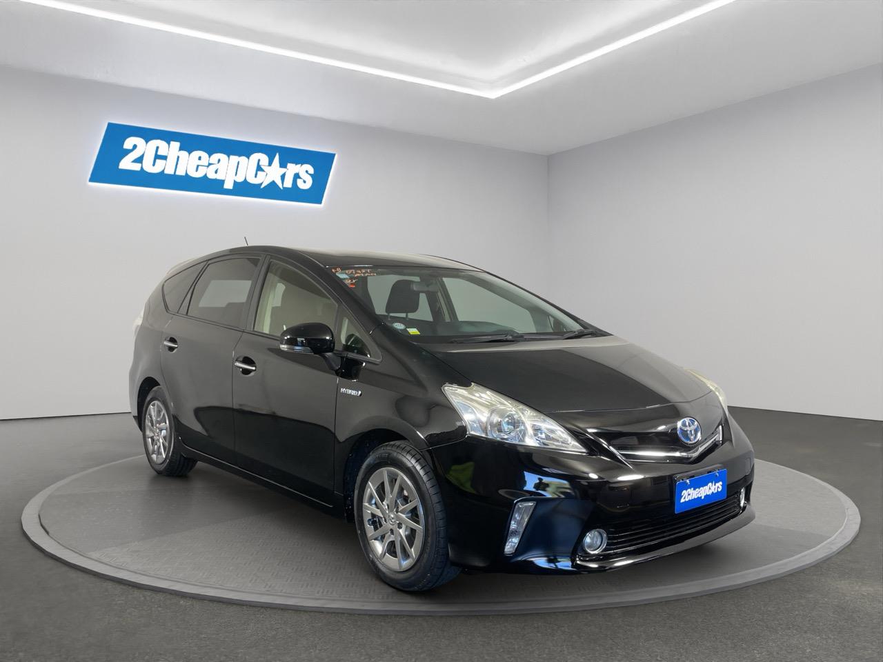 2014 Toyota Prius Alpha S 7 Seaters People Mover REVERSING CAMERA + AUTO LIGHTS + PUSH START